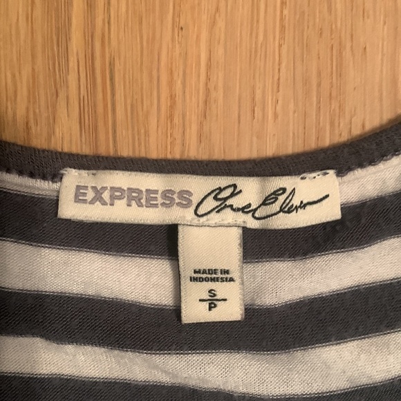EXPRESS Striped Racerback Tank Top Gray\White Cut Out Back Detail Women’s S - Picture 2 of 7